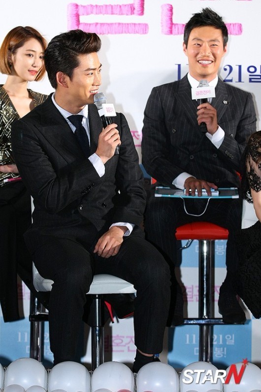 [포토] 옥택연 희준이형 춤실력, 10점 만점에 10점!