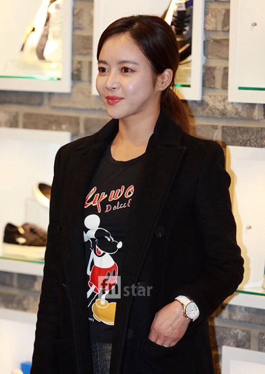 [포토] 김희연, ‘시선 집중시키는 미모’