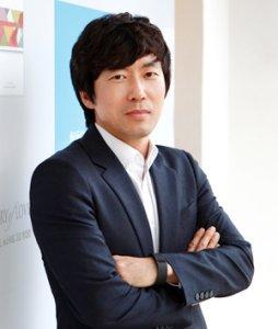 [fn 이사람] 청첩장 업계 1위 윤영호 바른컴퍼니 사장 청첩장 시장 1위 비결은 원스톱 생산