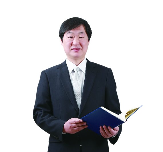 [화제의 법조인] 가사소년 전문법관 출신 1호 법무법인 바른 김태의 변호사