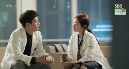 SBS 월화드라마 ‘닥터스’, 시청률 20% 넘어... ‘몬스터’는 결방