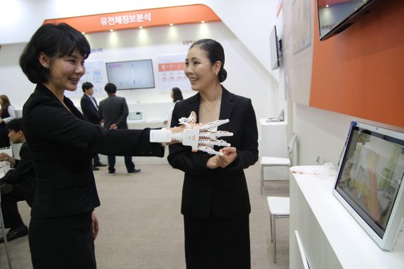 메디컬 코리아 2016 성황리 폐막--- 미래 디지털헬스케어 큰 관심집중