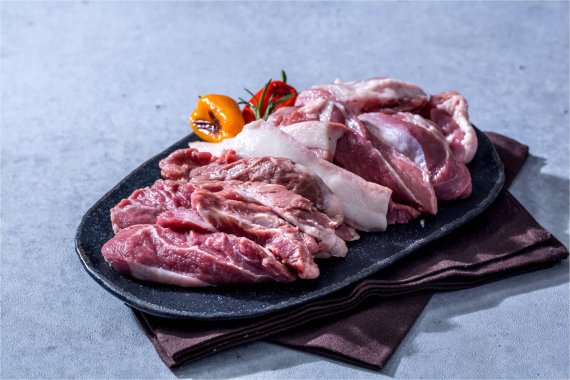 [yes+ 맛대맛]그윽한 육향, 진한 육즙이 일품.. 이색 고기 열전