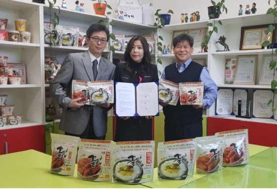 아셀떡-메타몰-코윈스, 레저용 즉석떡국 & 떡볶이 총판계약 체결