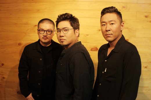 [fn★인터뷰] 솔리드, 21년 만에 직접 뭉친 이유 “좋은 음악 보답”