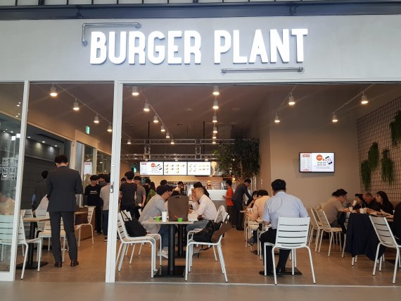 신세계푸드, 신개념 콘셉트 매장으로 외식사업 확장