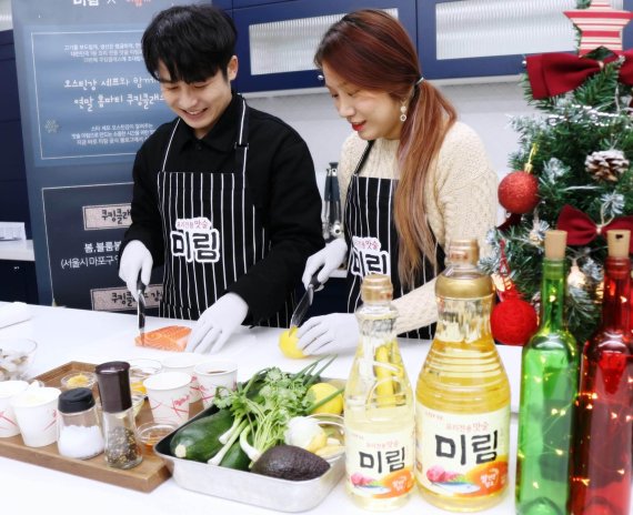 롯데주류, 오스틴 강 초청 미림 쿠킹클래스 진행