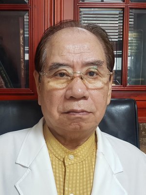 <인터뷰> 왕실 보약 120년 비법 오복당 임종식 약사