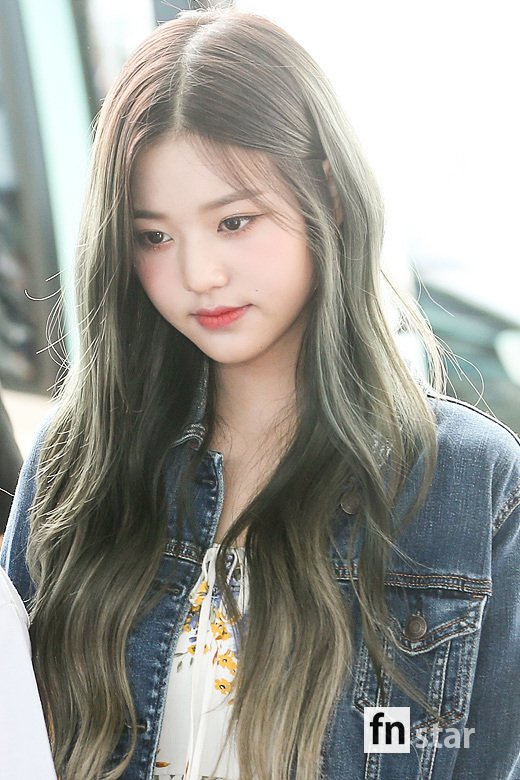 [포토] 아이즈원 장원영, ‘오늘의 예쁨 일기~매우 맑음’