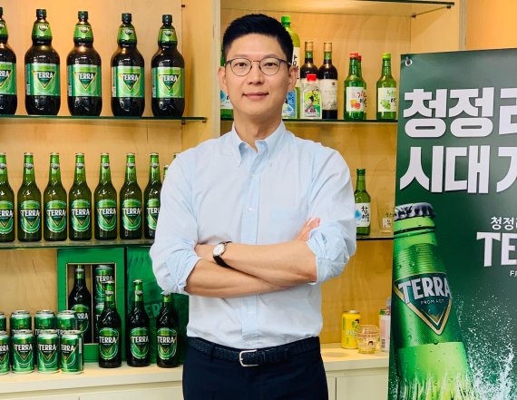 오성택 하이트진로 상무 친환경 청정맥아 찾아 전 세계를 뒤졌죠 [fn이사람]