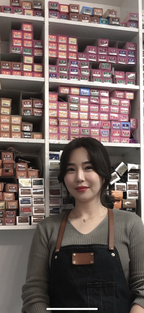 허정은 염색전문 미용실 비바제이 원장