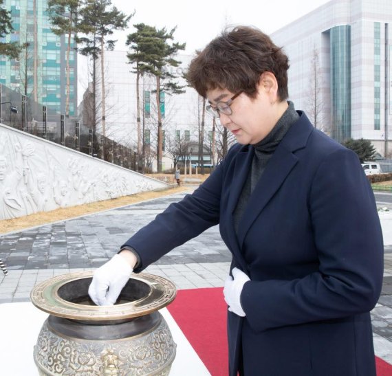 [포토뉴스] 고양시의회 제101주년 삼일절 참배