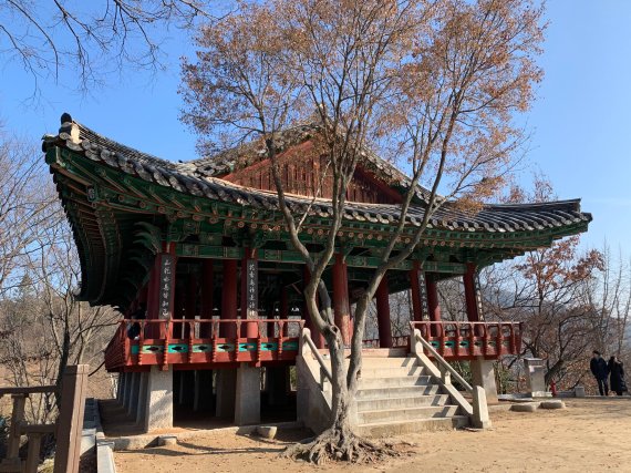전주 한옥마을 전망대 오목대 지붕 보수 착수