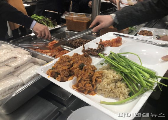 울산시, 학교 떠난 청소년도 무료급식 지원