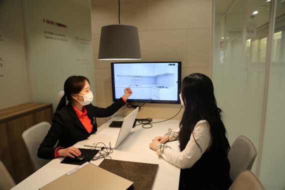  한샘, 롯데마트 광복점 3층에 디자인파크 리하우스관 오픈