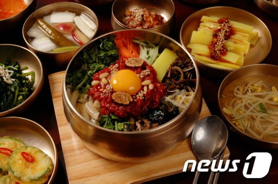 맛을 달인 ‘전주 음식’ 명인·명가·명소 4곳 지정…성미당·갑기원 등