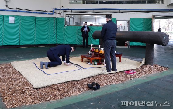파워블레이드·트리플나인·경부대로…국산 대표 씨수말로 주목