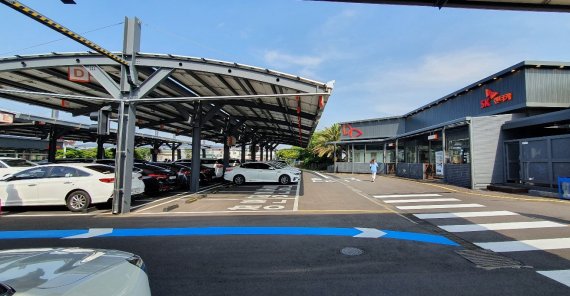 SK렌터카 공항 옆 제주지점 이용하세요