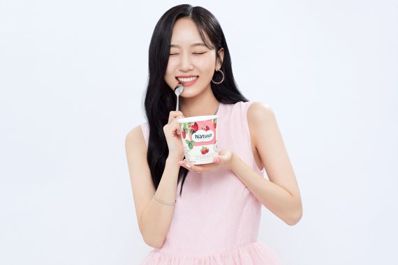 롯데제과 나뚜루, 가수 서리와 손잡고 뮤직 마케팅