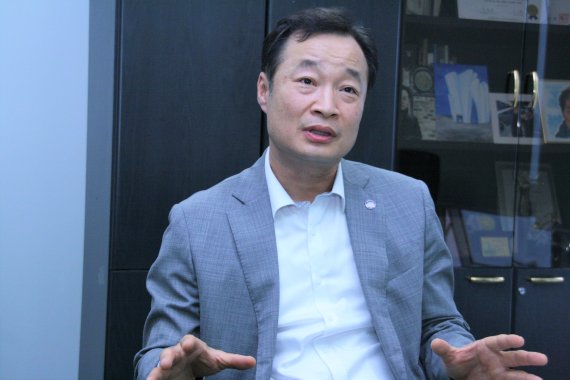 잘 만든 공간, 잘 채우는 것까지 ‘건설’ 이죠 [fn이사람]