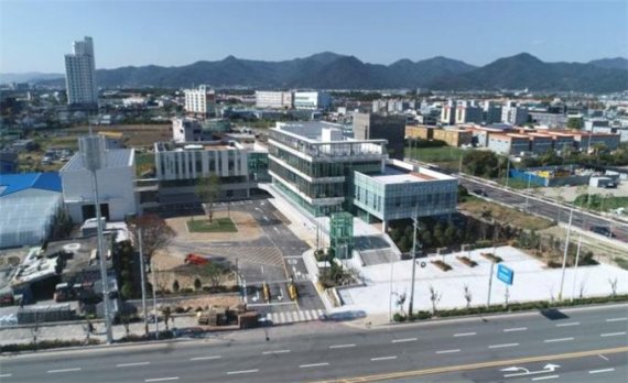부산시 농업기술센터, 방제효능 미생물 ‘BM2021 특허