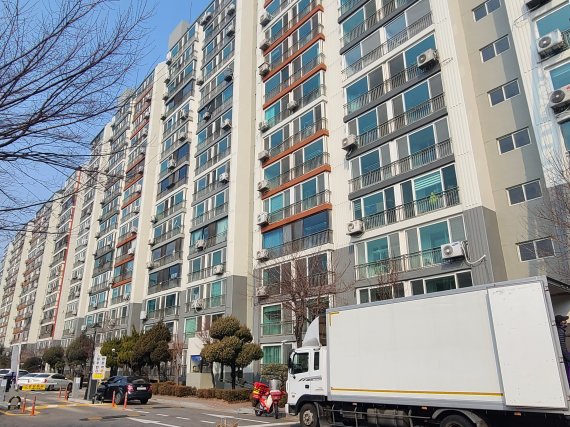 GTX 상록수역 생긴다니 매물 싹 거두고 호가 불붙었죠 [현장르포]
