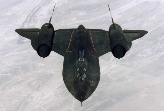 역사상 가장 빠른...괴물 고공정찰기 SR-71 블랙버드(하) [밀리터리 동서남북]