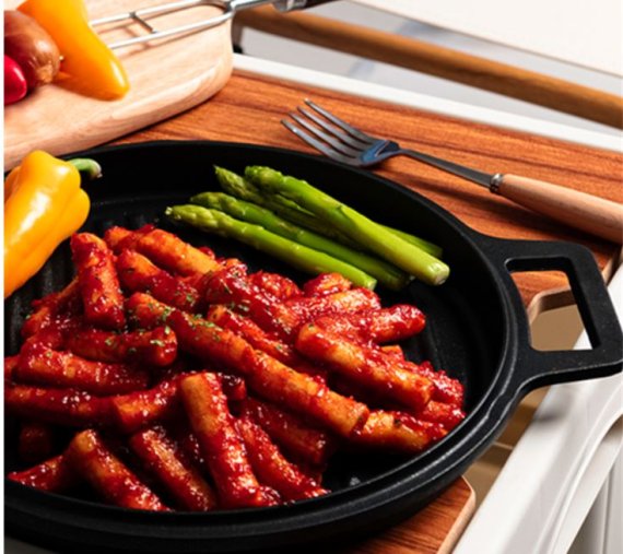 떡볶이 밀키트로 대륙 잡나 오마이맛, 中시장 공략 잰걸음 