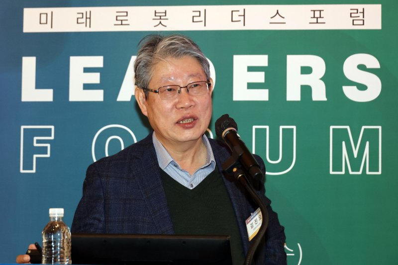 한국 로봇 기술, 딥테크 시대 이끌 역량 충분 [2022 미래 로봇 리더스 포럼]