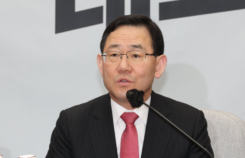 민주당, 법사위를 허수아비로..총선서 권한 박탈당할 것