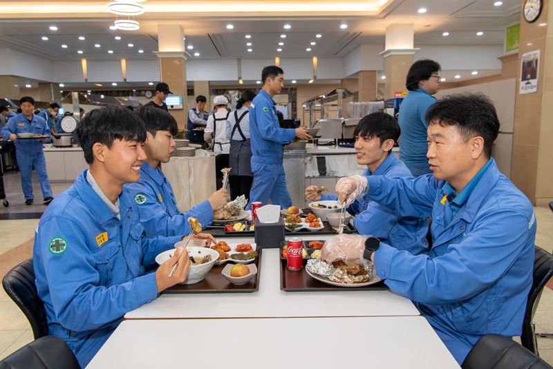 광양제철소, 특식제도 대대적 개선으로 직원 복리 증진