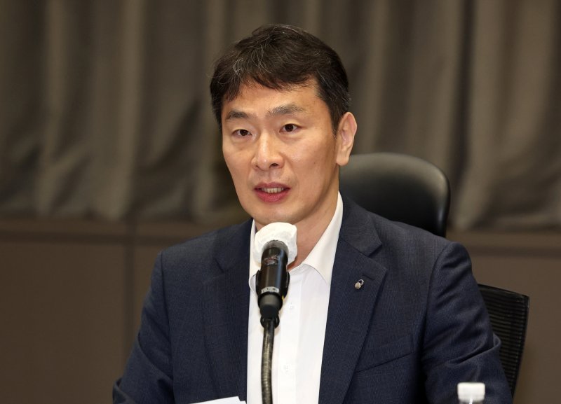 이복현 연내 전환금융 가이드라인 마련..녹색여신 인센티브도