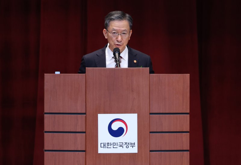 법무부 "직무대리 검사 소속청 복귀"…정성호 법무장관 '1호 지시'