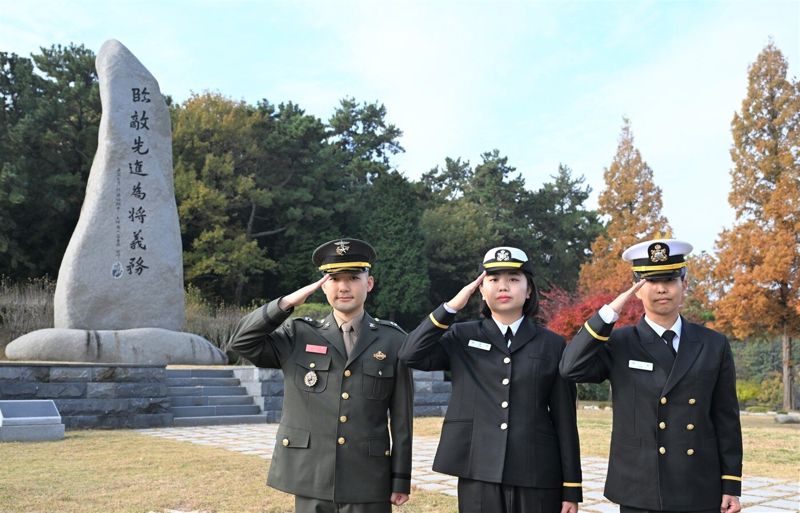 해군·해병대 사관후보생 89명 임관…이재용 회장 장남 등 소위 임관