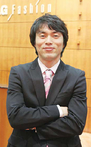 혼자서 31억매출 걸어다니는 의류매장