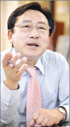 가업승계 지원 더 늘려 명문 장수기업 육성