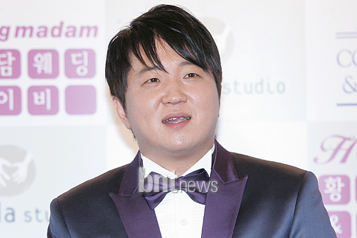 정형돈 MC빡돈으로 데프콘 앨범 피처링, 작사 참여