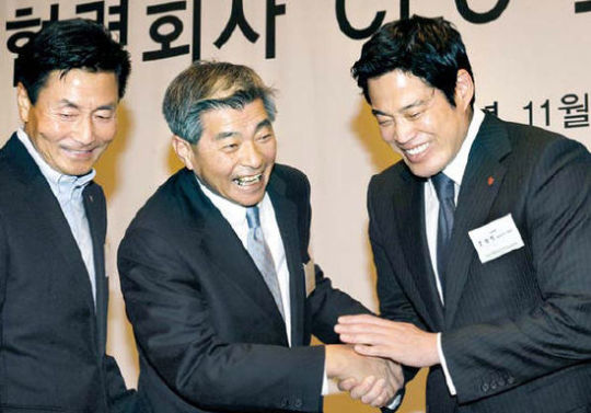정용진 협력사 현금결제 확대