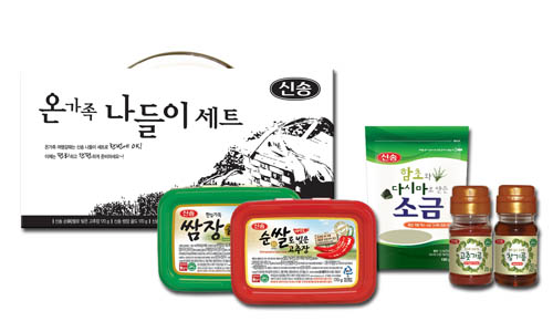 신송식품, 캠핑족을 위한 온가족 나들이 세트 출시