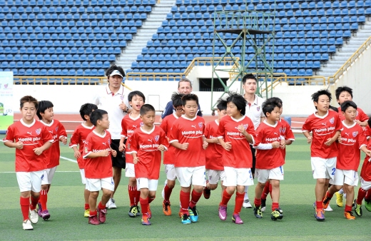 홈플러스, 미래 축구꿈나무 육성 ‘스포츠 사회공헌’