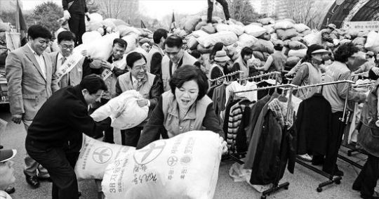 재활용 의류 모읍시다