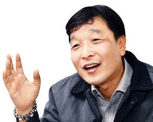 28년 도금에 미친 사내…호텔같은 공장 짓고 글로벌기업 꿈 반짝