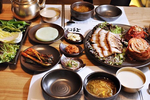 신림역 근처의 보쌈 맛집에서는 정(情)이 느껴진다