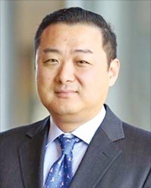 제이 윤 미국 침체 징조 없어…S&P지수 2년 내 2500