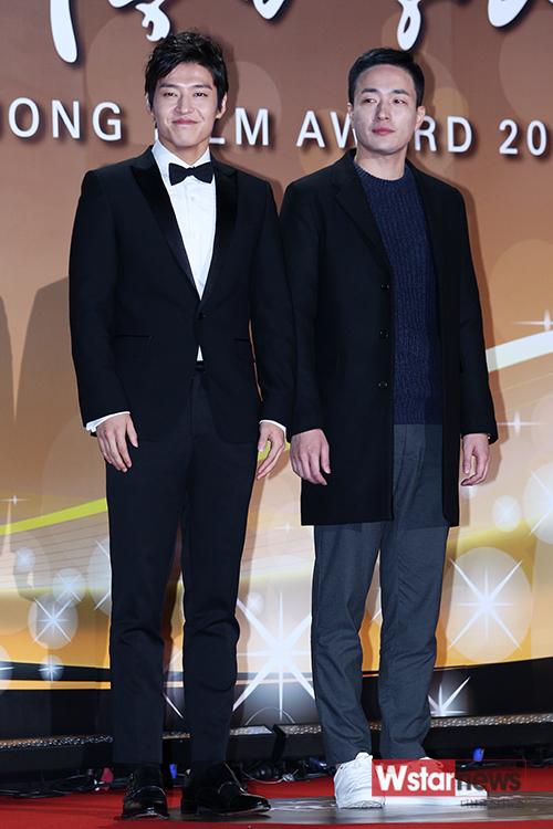 [포토] 강하늘-이병헌 감독 '훈훈한 투샷'