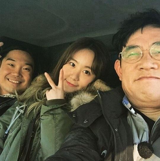 예림이네 만물트럭 유재환-이예림-이경규, 촬영인증샷 “억지 미소 경규”