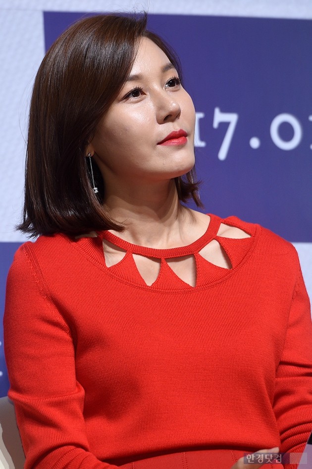 [HEI포토] 김하늘, 비단결 같은 머릿결~