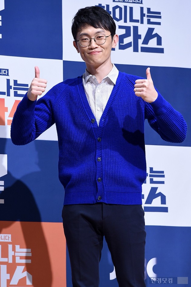 [HEI포토] 덕원, 멋진 뇌섹남 포즈~
