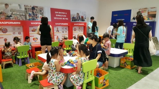 짐보리 놀이체험형 매장 플레이 앤 뮤직샵, 롯데백화점 부산본점 입점