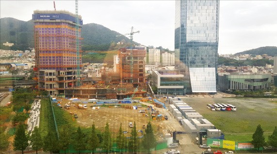 활기 띠는 부산 문현금융단지 3단계 사업